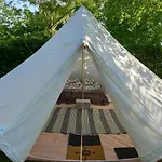 Nalu Glamp